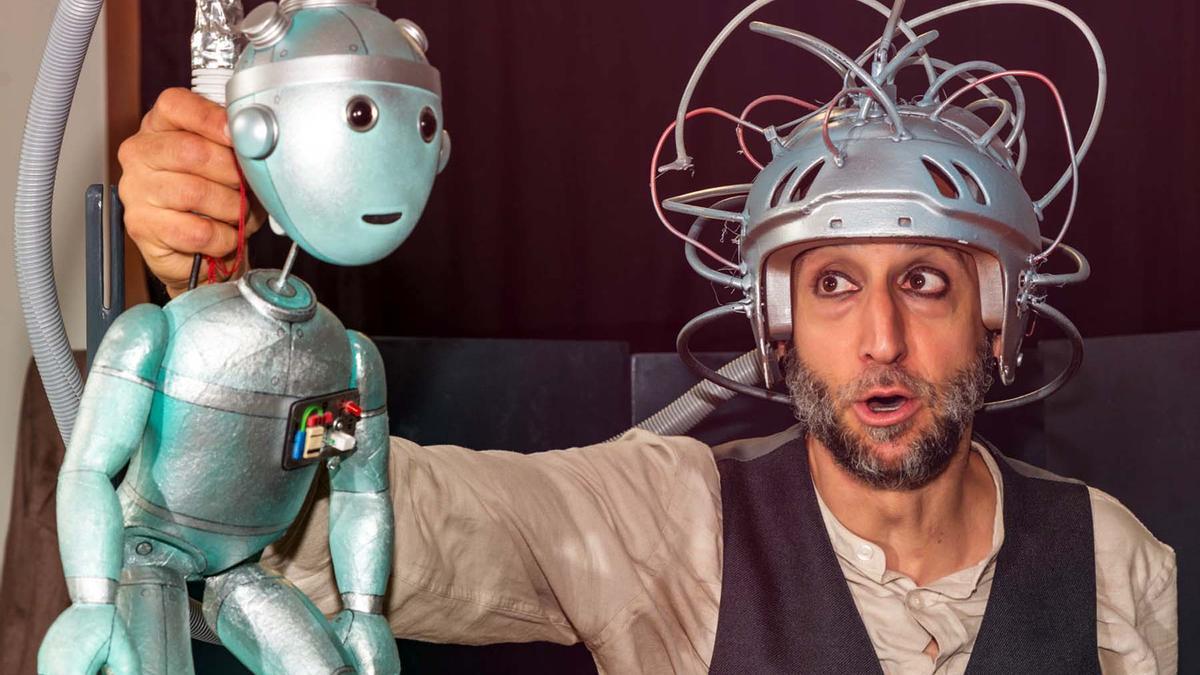 Ameztu antzerkia ofrecerá el espectáculo familiar &#039;Kay robot hemen da&#039;