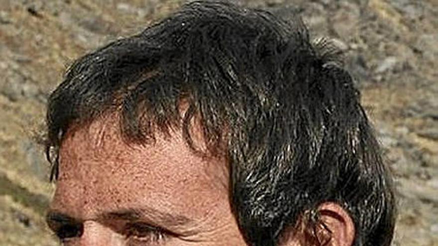 Alex Txikon retrasa su llegada a España tras ser evacuado del G-I