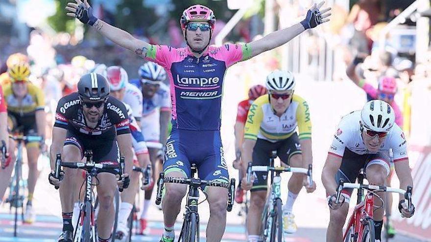 Modolo logra su doblete y Contador sigue su camino de rosa