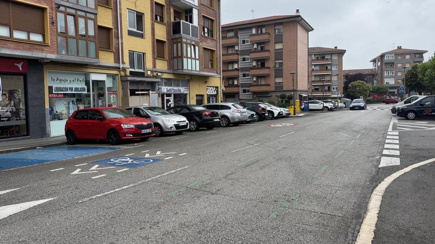 Derio avanza en la ordenanza que permitirá reconvertir lonjas en viviendas