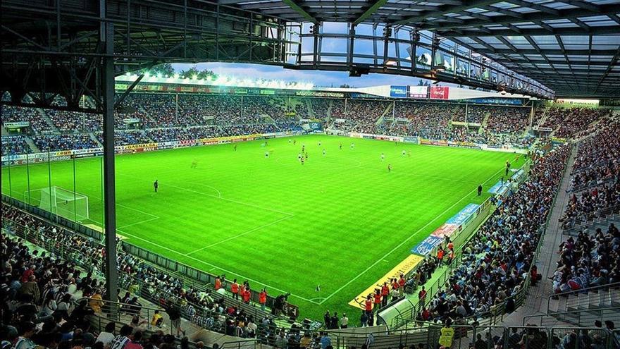 Gasteizko Udalak bisita gidatua antolatu du Mendizorrotzeko futbol zelaira irailaren 5erako