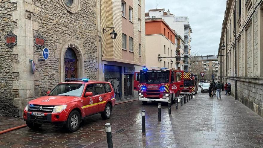 Un escape de gas confina varios portales en el Casco
