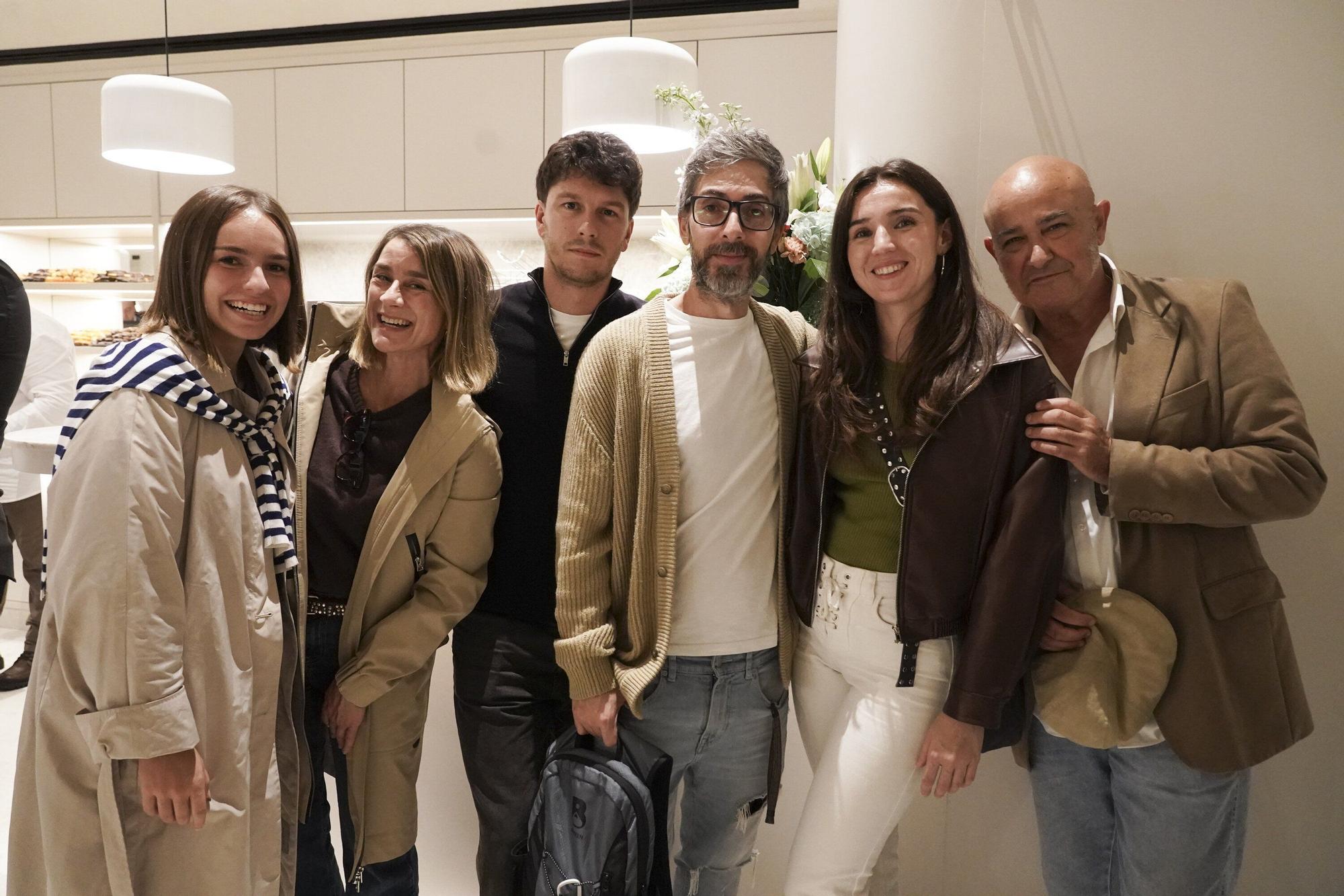 En imágenes: Don Manuel inaugura una nueva pastelería