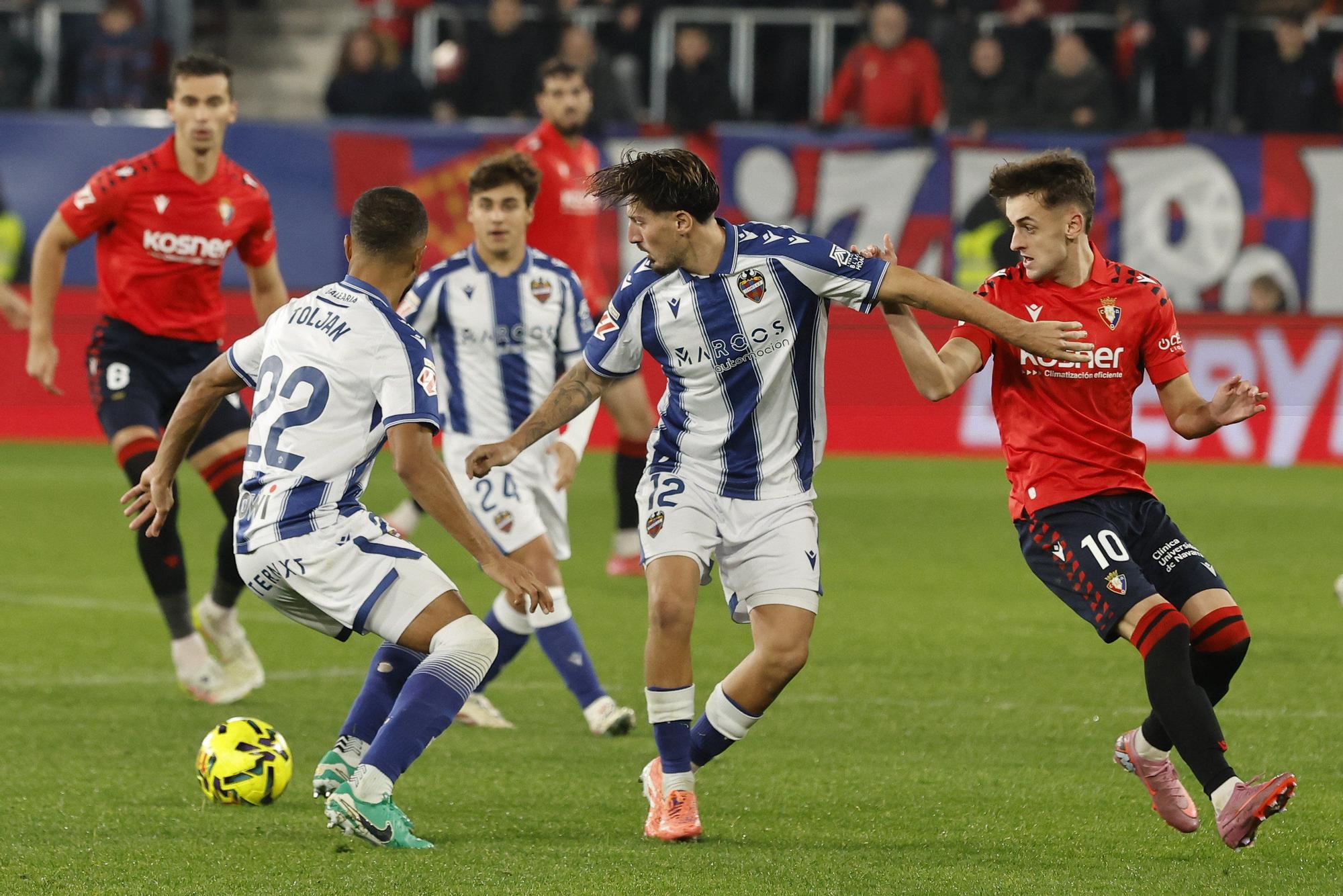 Fotos del partido Osasuna-Levante