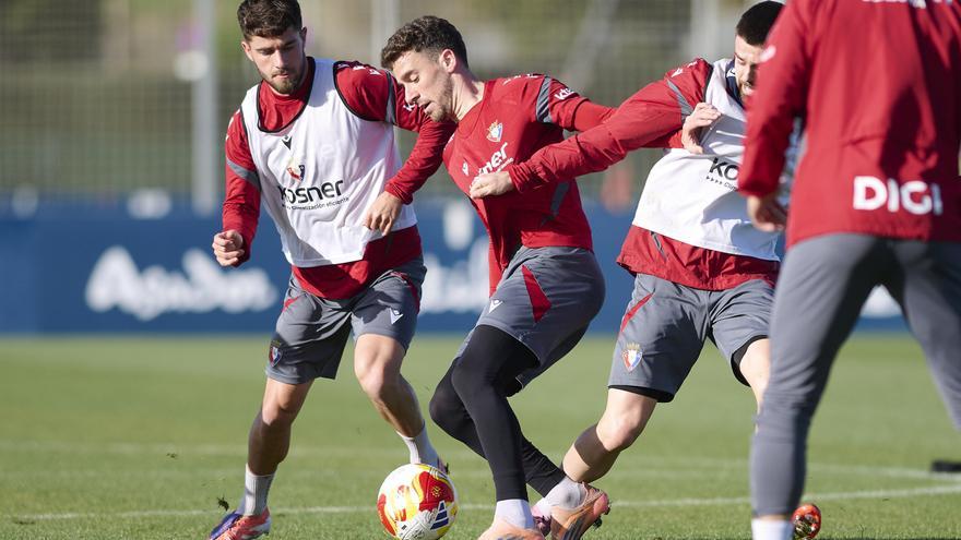 Osasuna ya prepara su duelo copero del martes contra el Ebro en Zaragoza