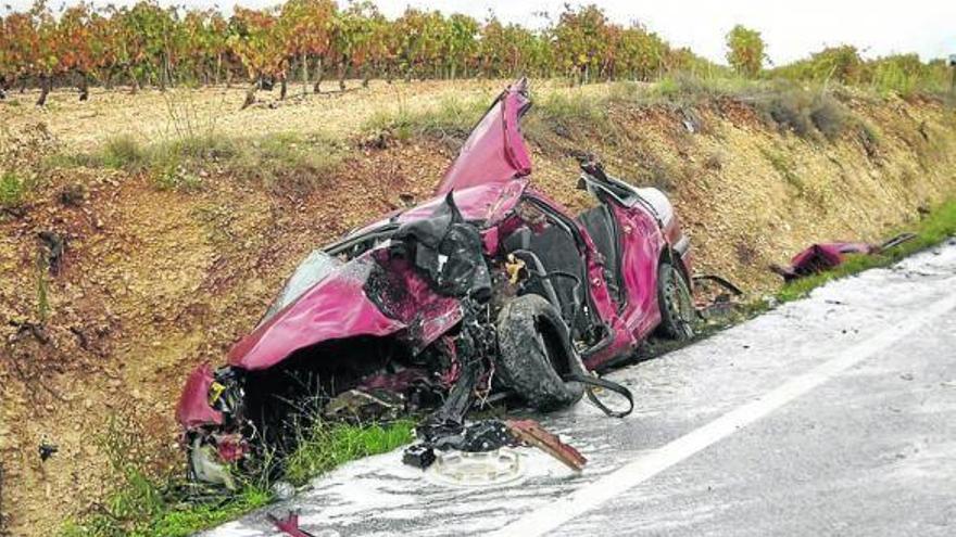 Estado en el que quedaron ambos vehículos tras el accidente.