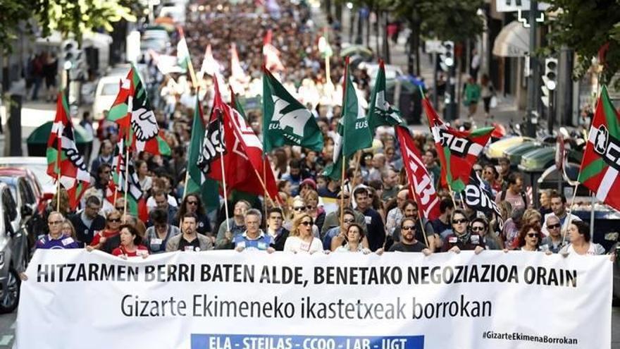 Sindicatos cifran en un 65 % el seguimiento de la huelga en la red ...