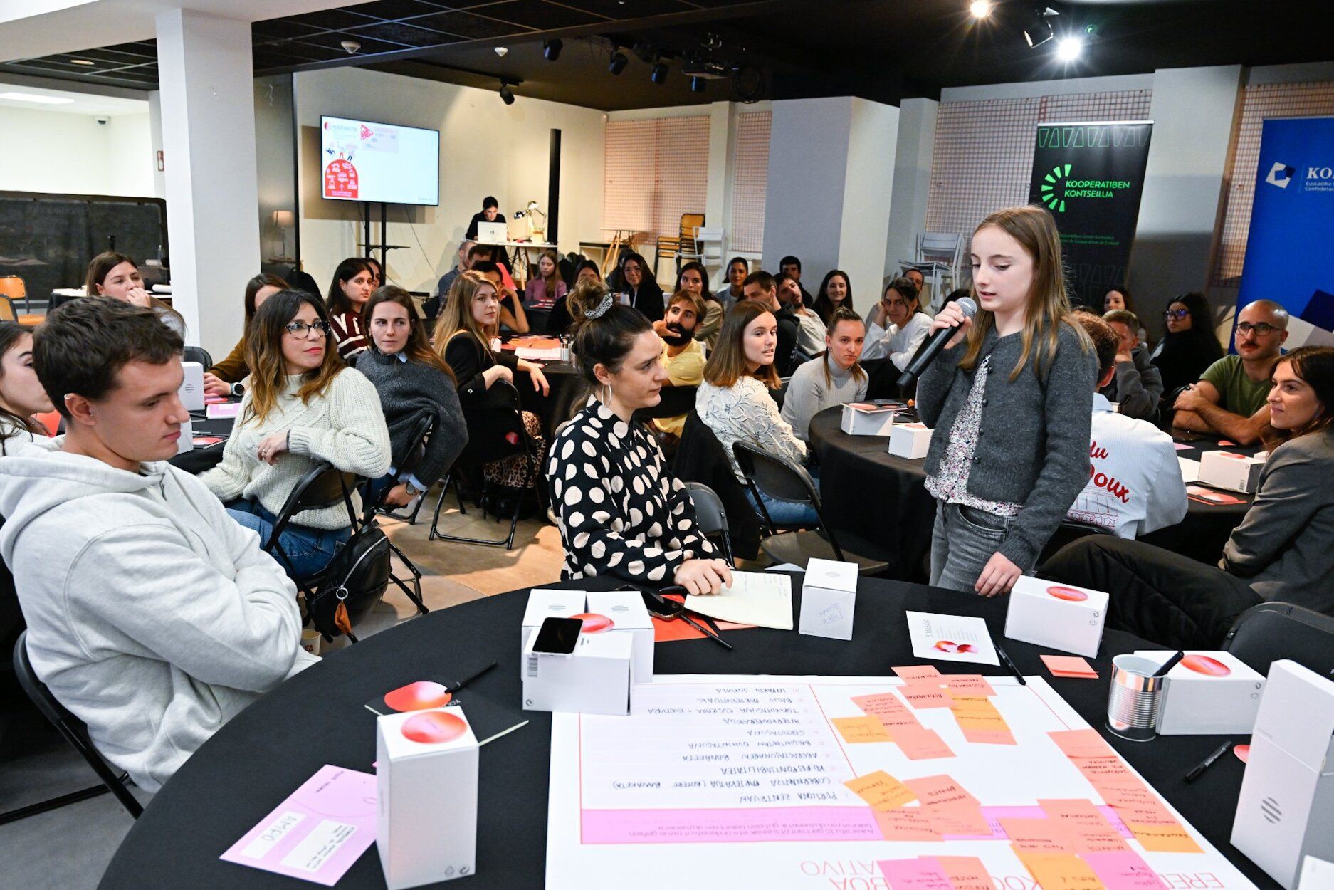 KOOPAKETA: Encuentro de jóvenes y cooperativismo