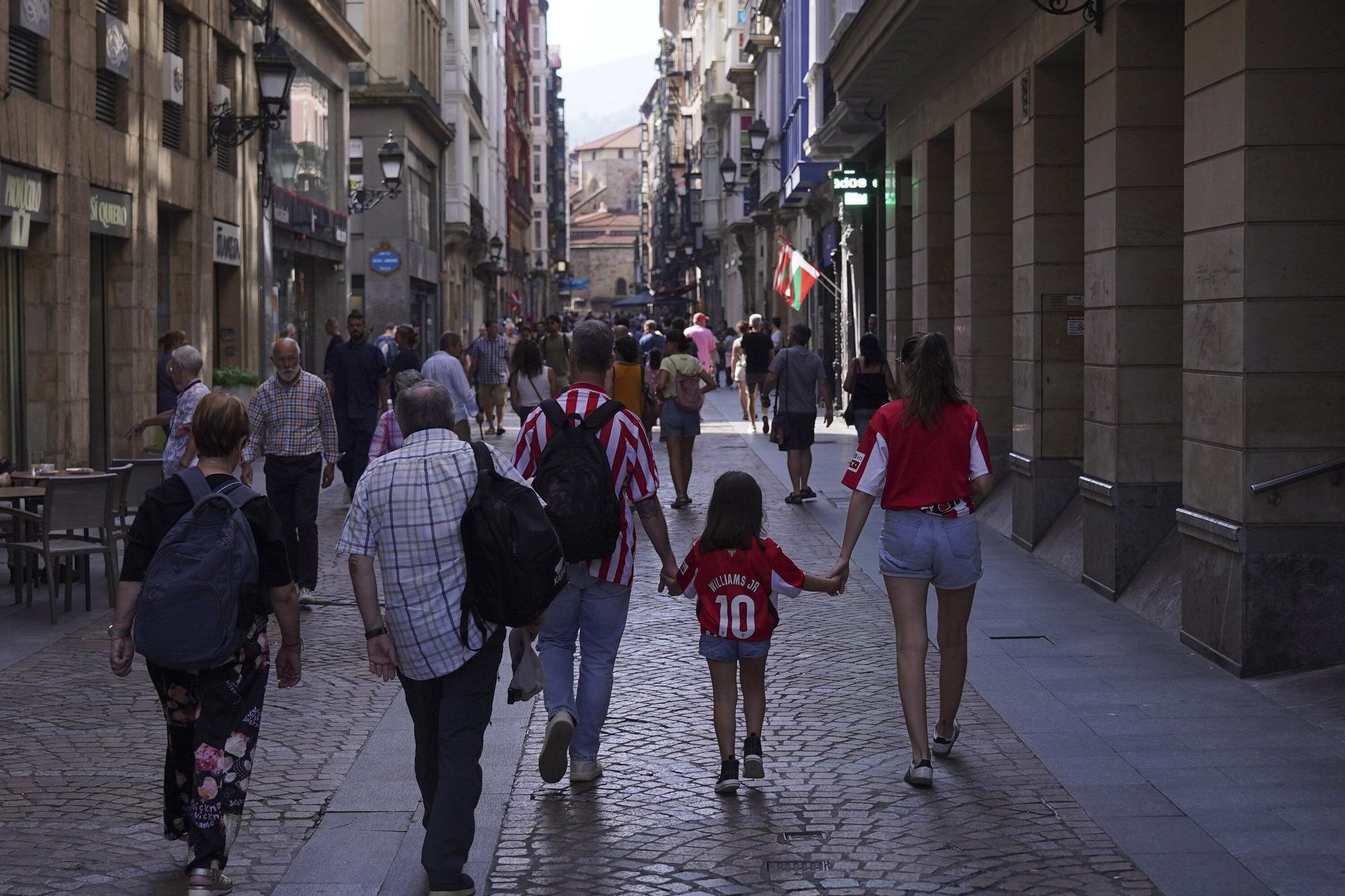 Desmontan Aste Nagusia: Bilbao retoma la normalidad tras nueve días de fiesta