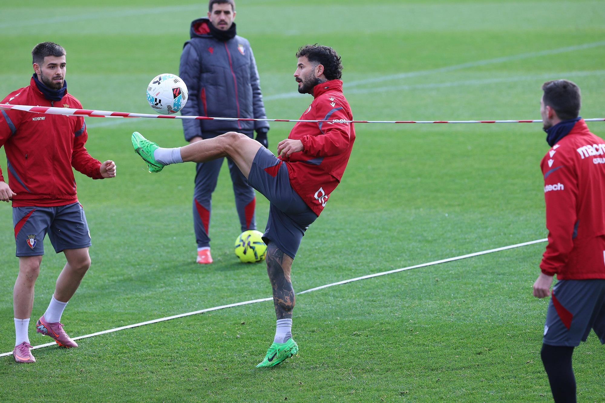 Fotos del entrenamiento de Osasuna (20 de noviembre de 2025)