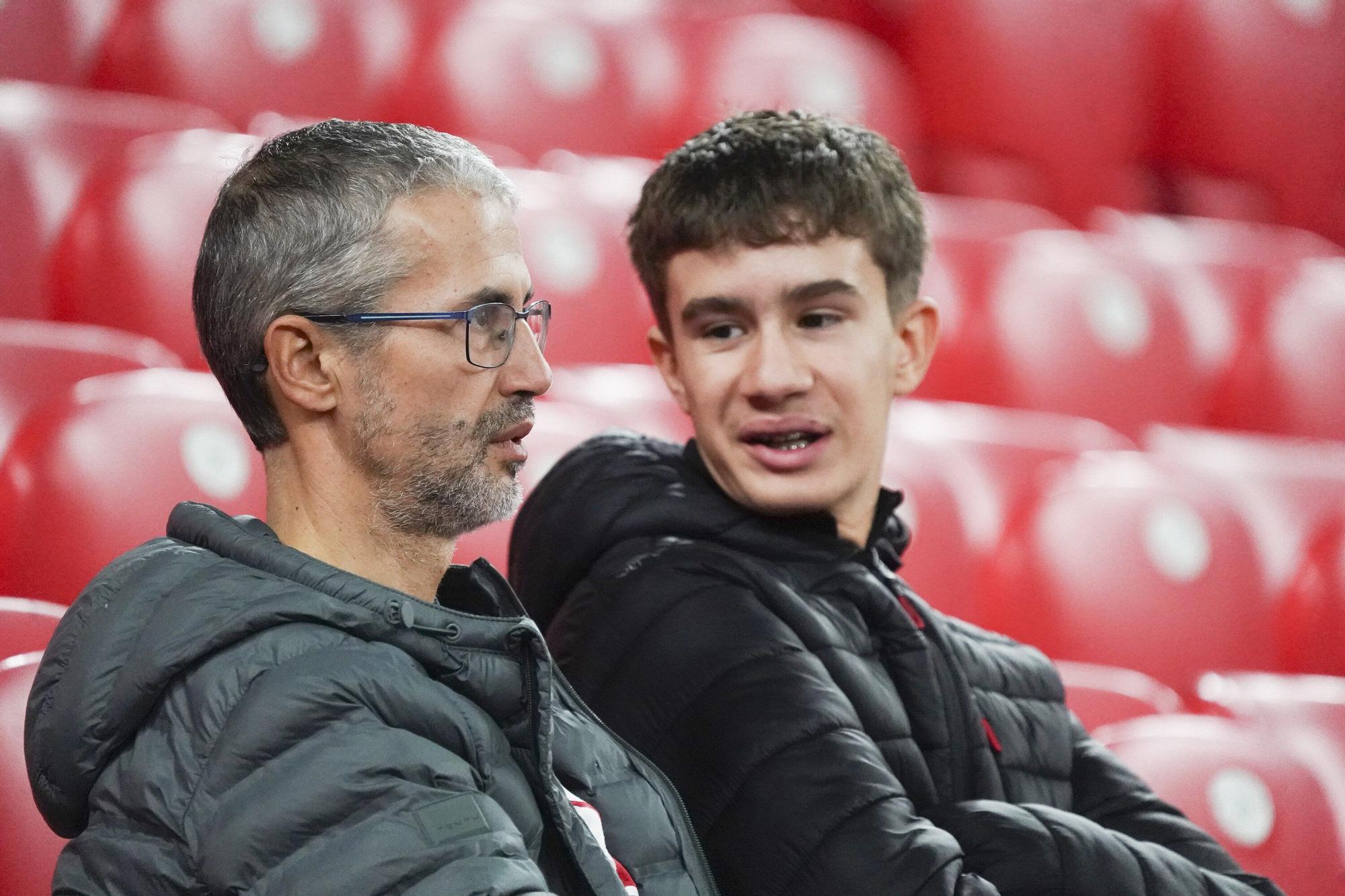 ¿Has estado en San Mamés viendo el Athletic-Atlético? Búscate en nuestra galería