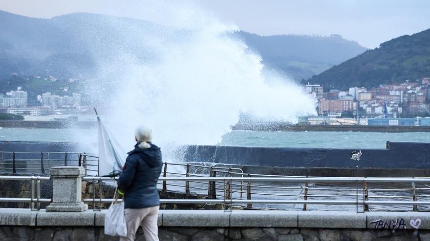 La ciclogénesis explosiva de la borrasca Goretti deja en Bizkaia vientos de más de 140 km/h