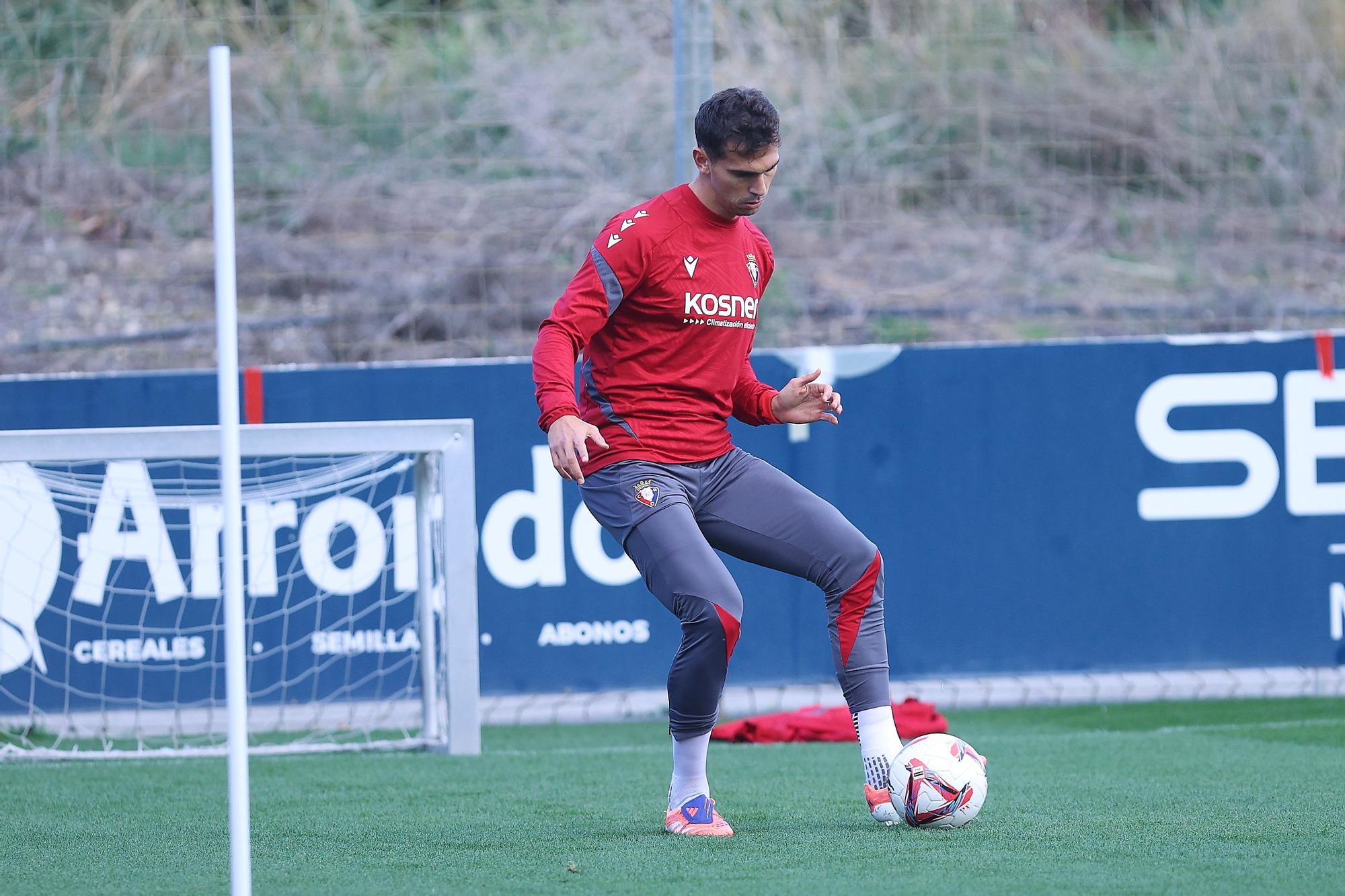 Fotos del entrenamiento de Osasuna (17/11/2025)