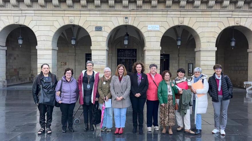 Irun programa una veintena de actividades por el 25N