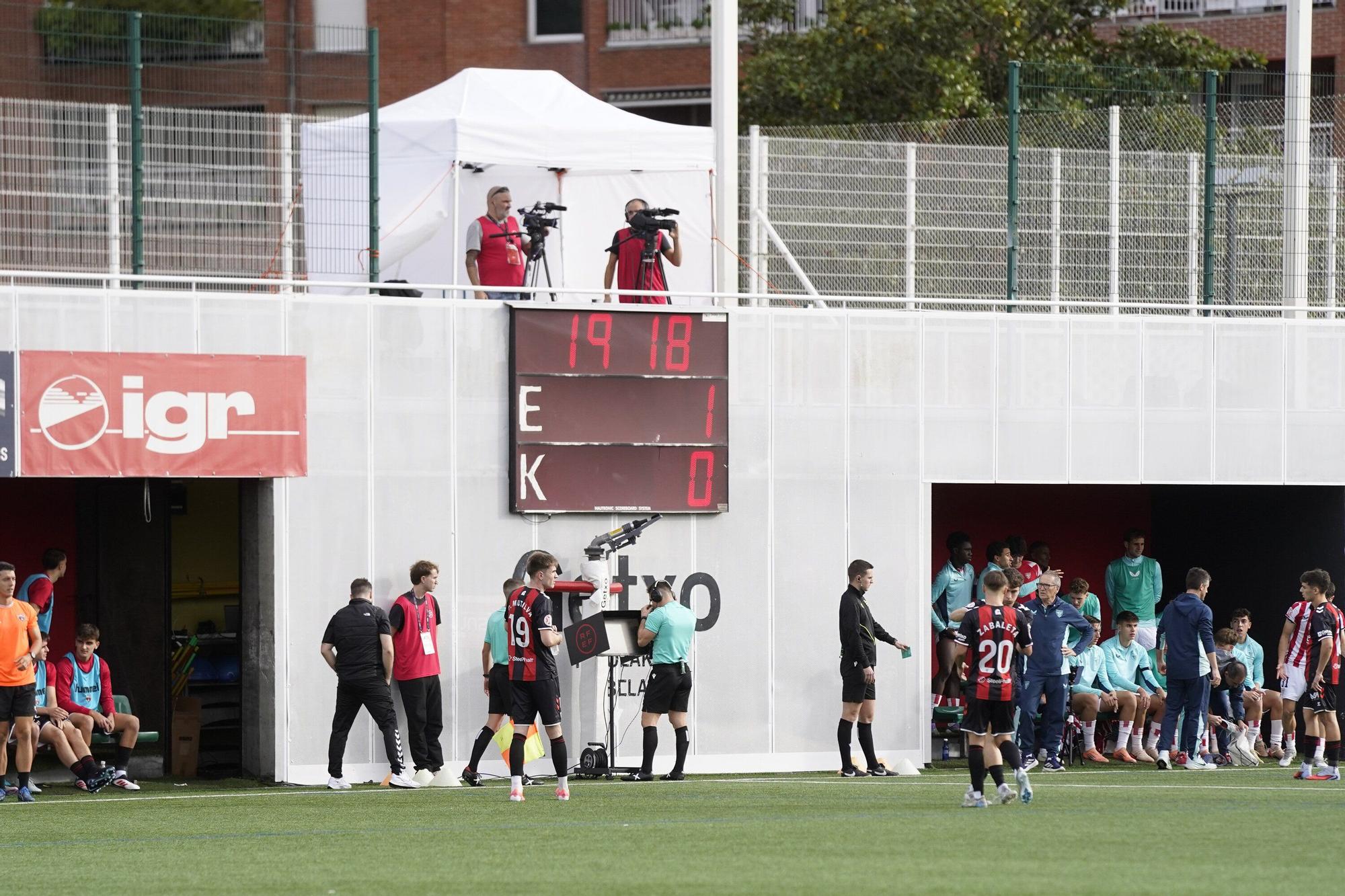 El Arenas-Bilbao Athletic, en imágenes
