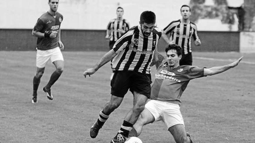 Empate entre ‘gallitos’