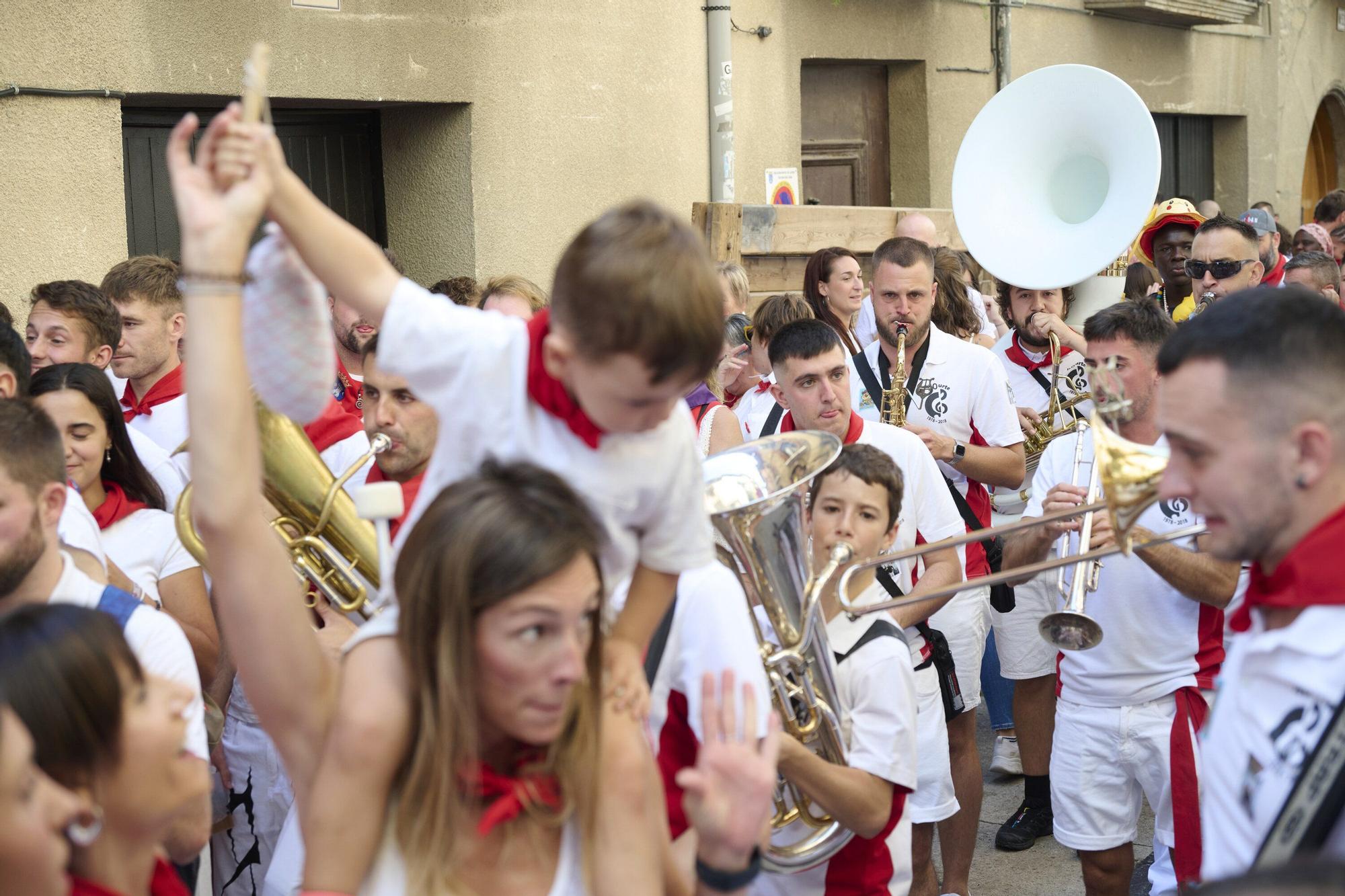 Fotos del cohete de fiestas de Lumbier 2025
