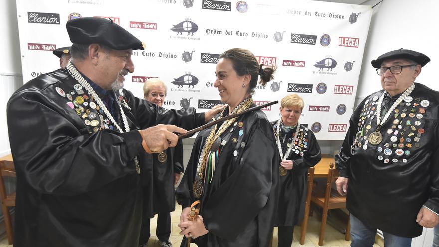 Cristina Azcona, primera mujer al frente de la Orden del Cuto Divino de Tafalla