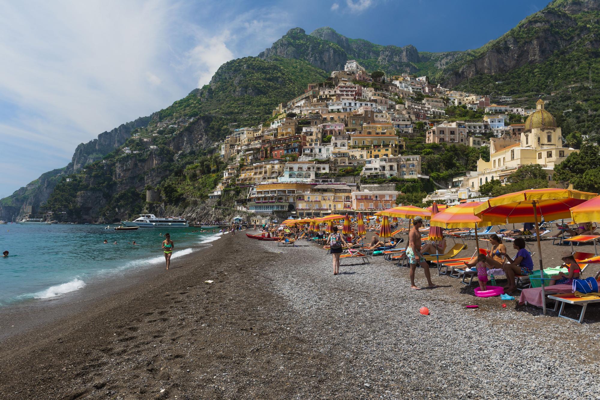 Playa de Marina Grande, Positano, Campania (Italia) 1.jpg