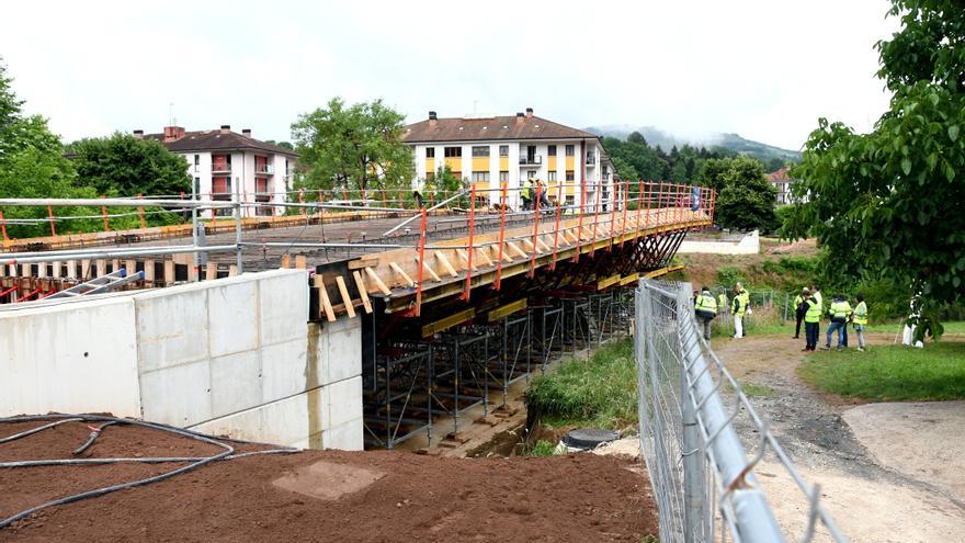 El puente de Elizondo podría estar terminado para 