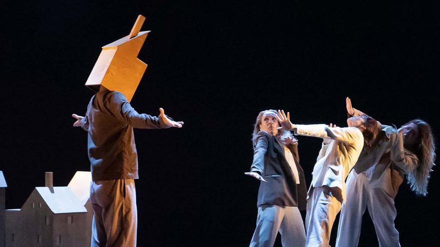 La Escuela Navarra de Teatro acoge el estreno en euskera en Navarra de &#039;52 Hertz&#039;