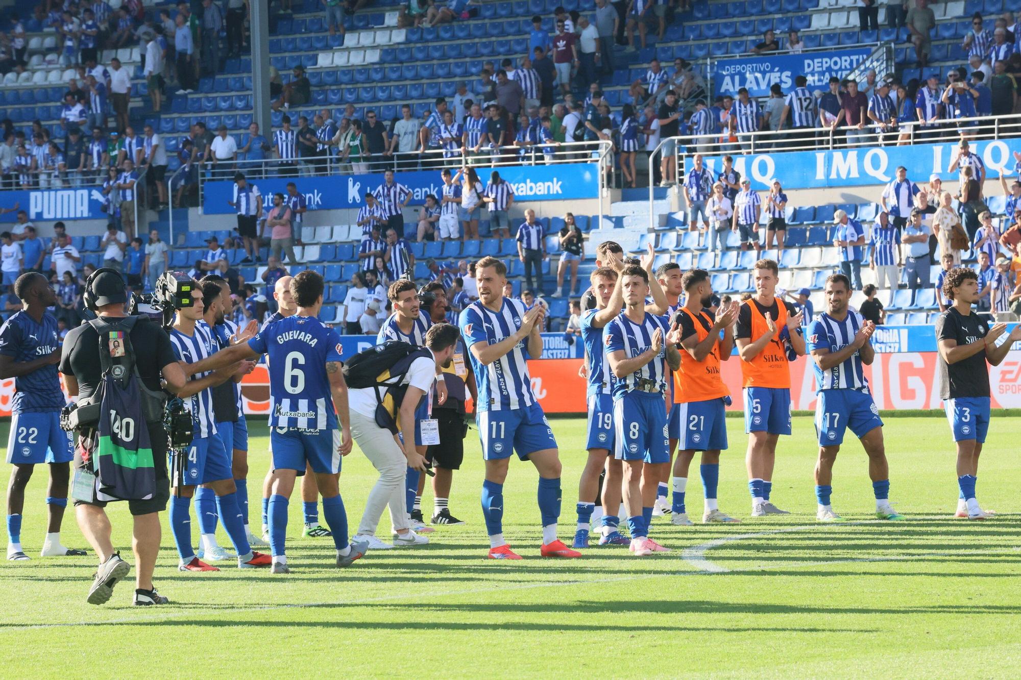 En imágenes: Un punto de oro para el Alavés tras empatar con el Atlético