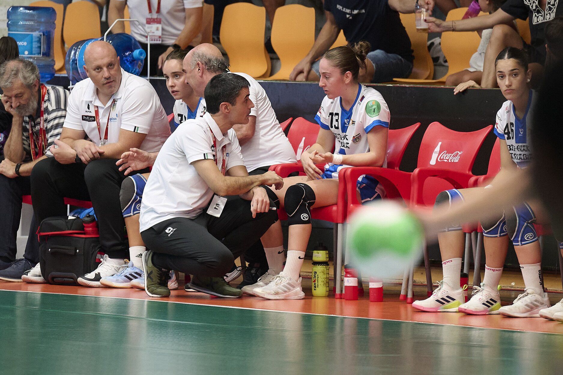 Fotos del partido entre Replasa Beti Onak y Madeira