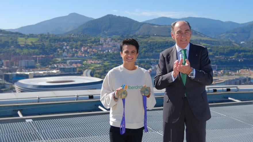 La doble medalla de oro de atletismo en Tokio María Pérez toca el cielo de Bilbao