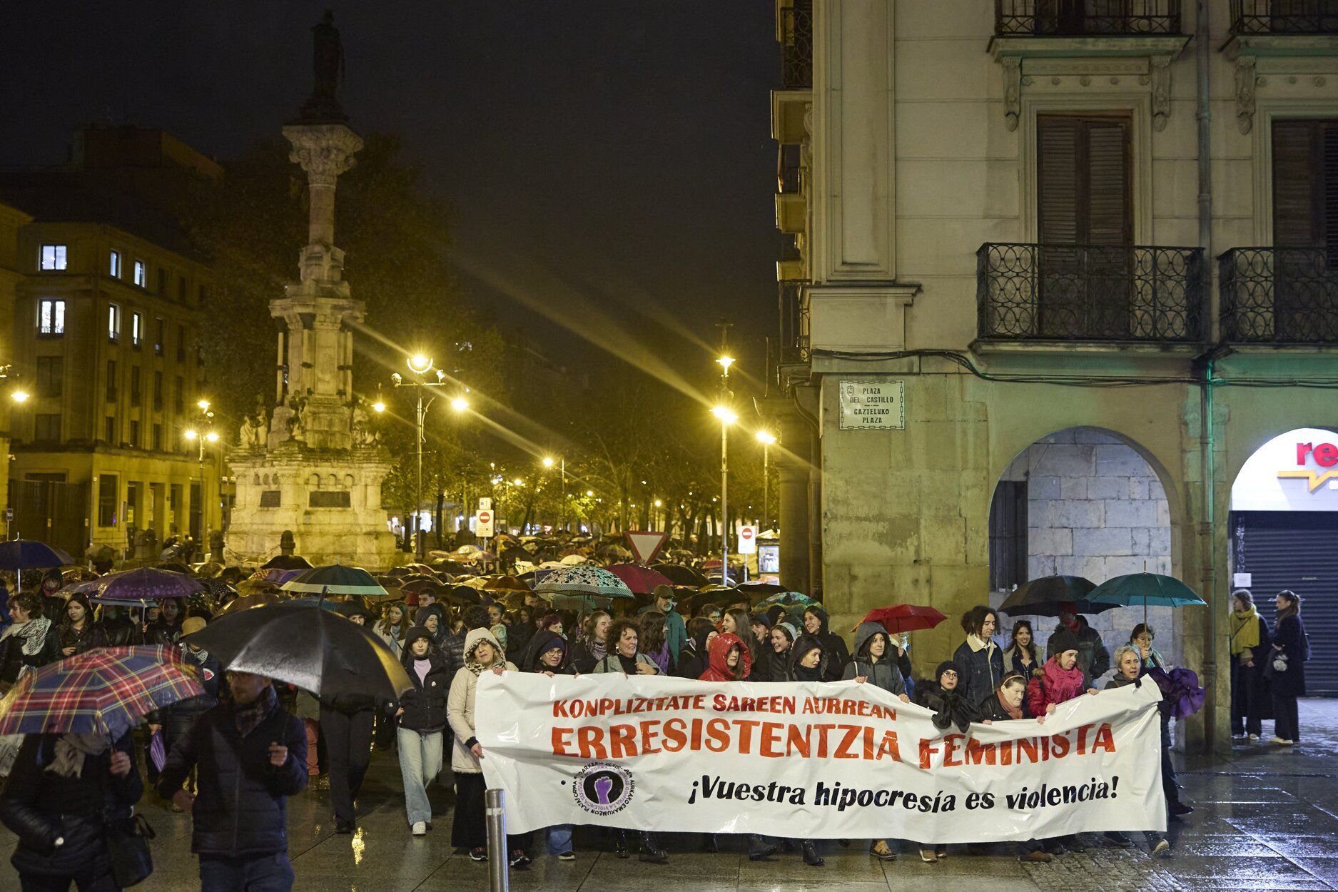Imágenes de la manifestación del movimiento feminista de este 25N