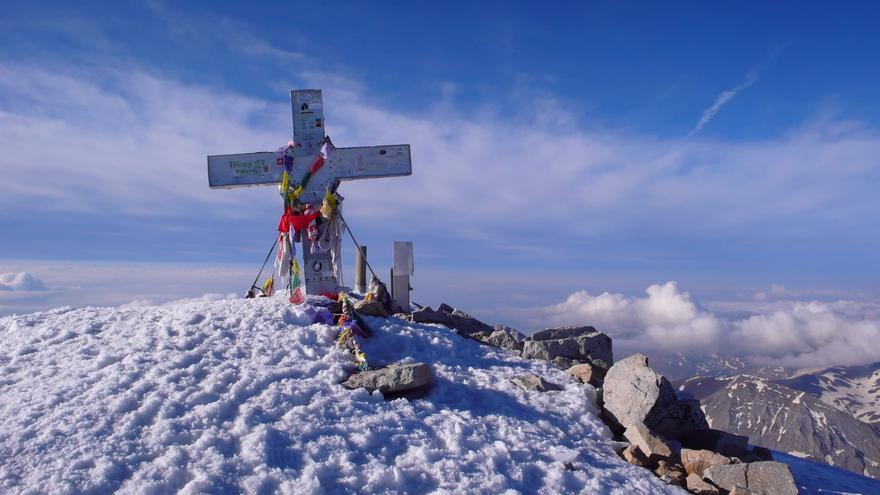 La Cruz del Aneto