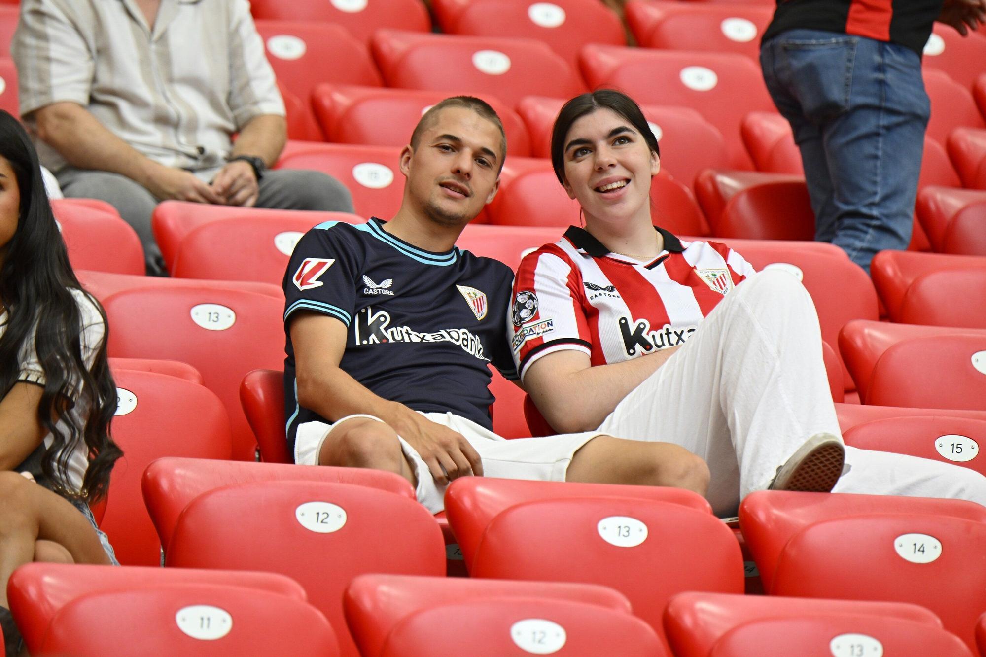 En imágenes: ¿Has asistido al Athletic-Barcelona en San Mamés? Búscate