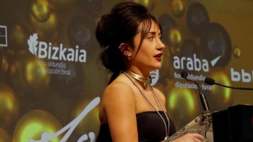 Ane Fernández, durante una presentación.