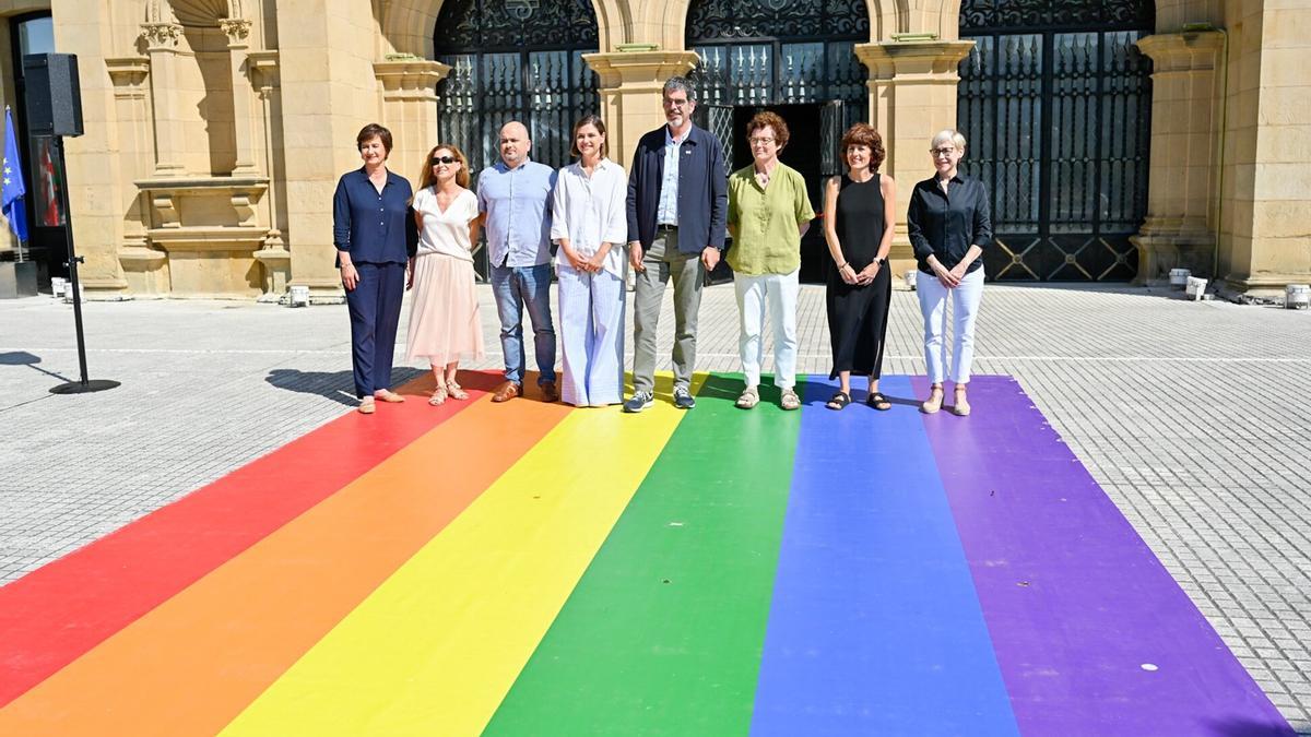 Manifesto del Ayuntamiento de Donostia sobre el día del Orgullo