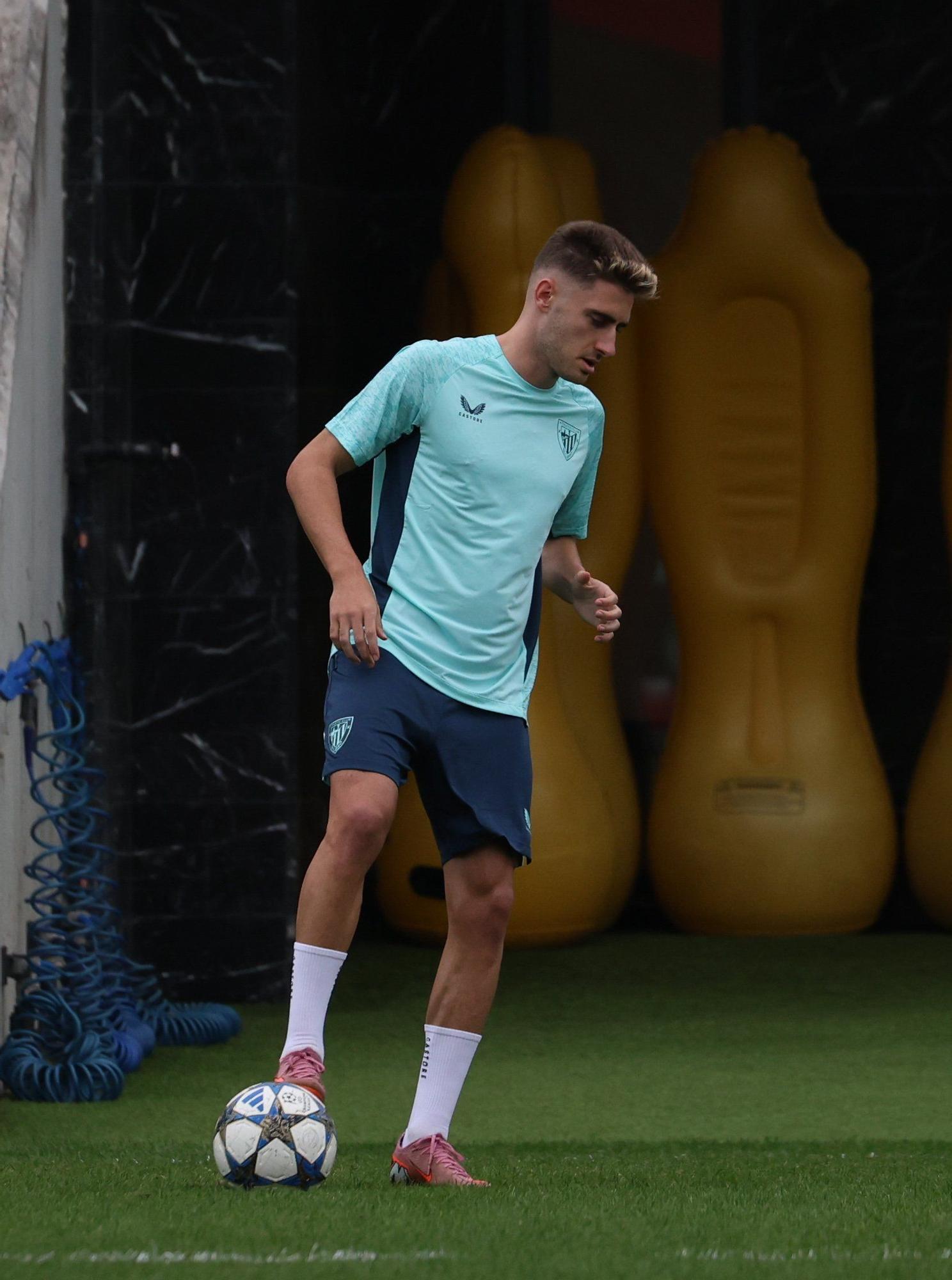 En imágenes: último entrenamiento del Athletic antes del debut en Champions