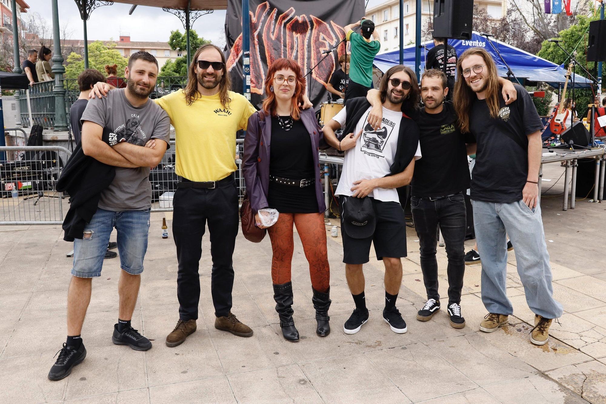 Marco Camona, Julen Egia, Enma Brown, Javier González, Endika Ibarra e Iñigo San Martín, gentes del Musikadero de Zalla.