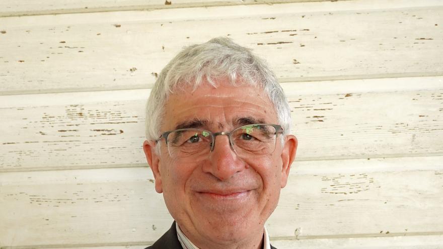 Euskaltzaindiak bi liburu aurkeztuko ditu Sarako Idazleen 43. Biltzarrean