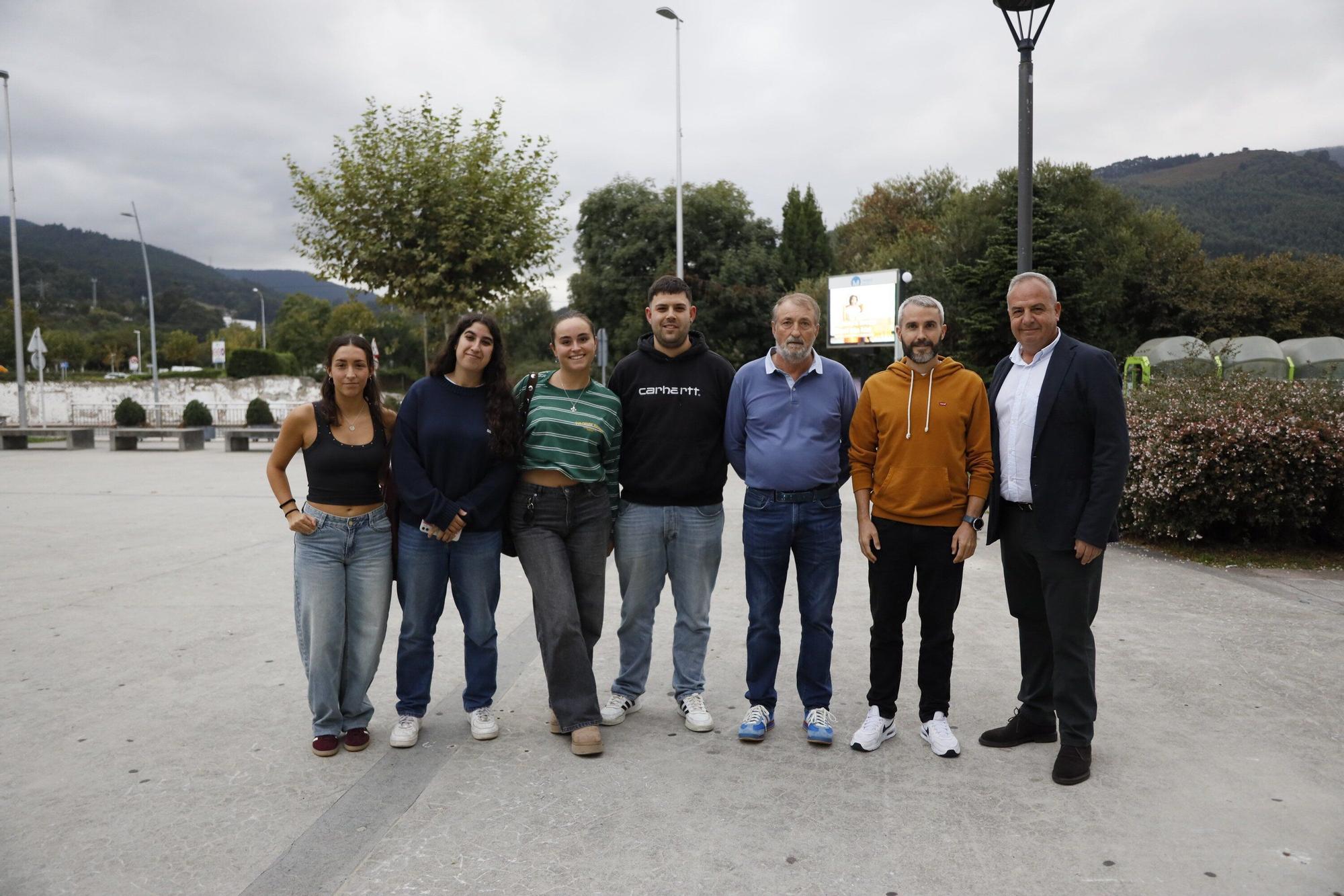 En imágenes: así ha sido la DEIA Laboral Kutxa Hemendik Sariak en Meatzaldea