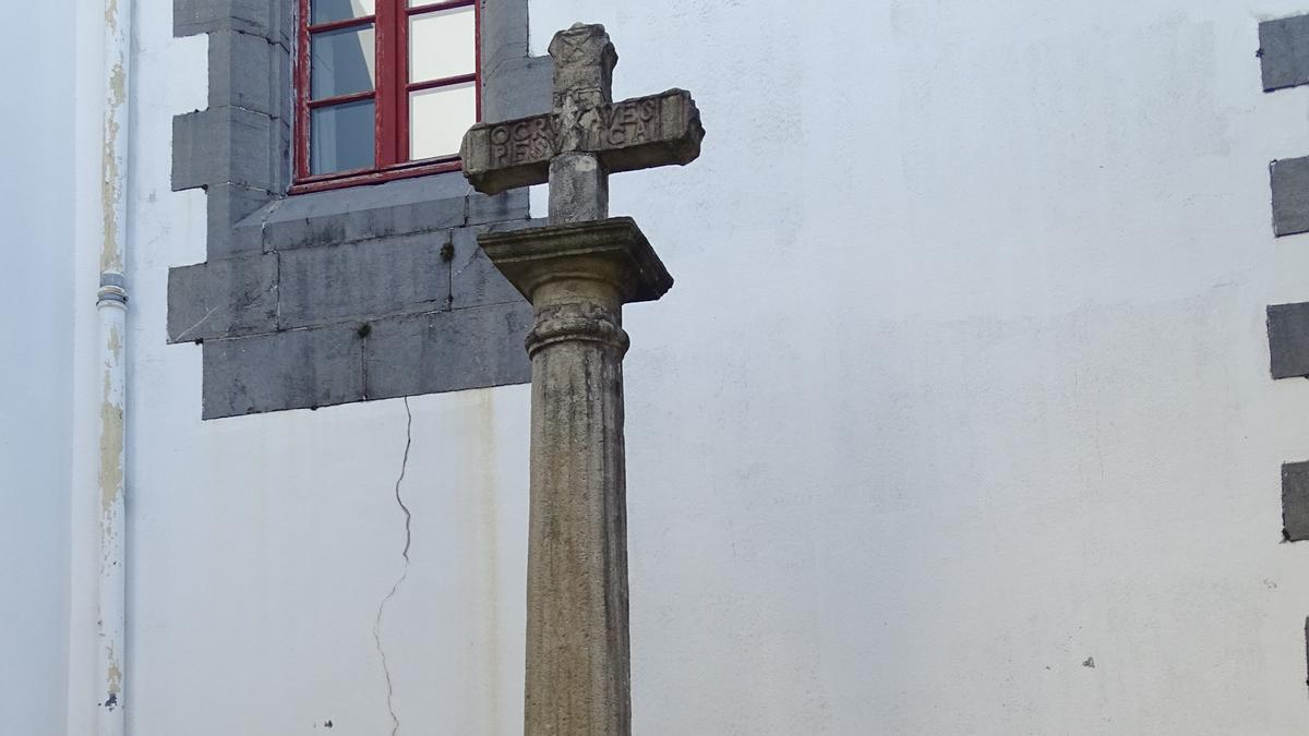 La cruz de Hendaia.