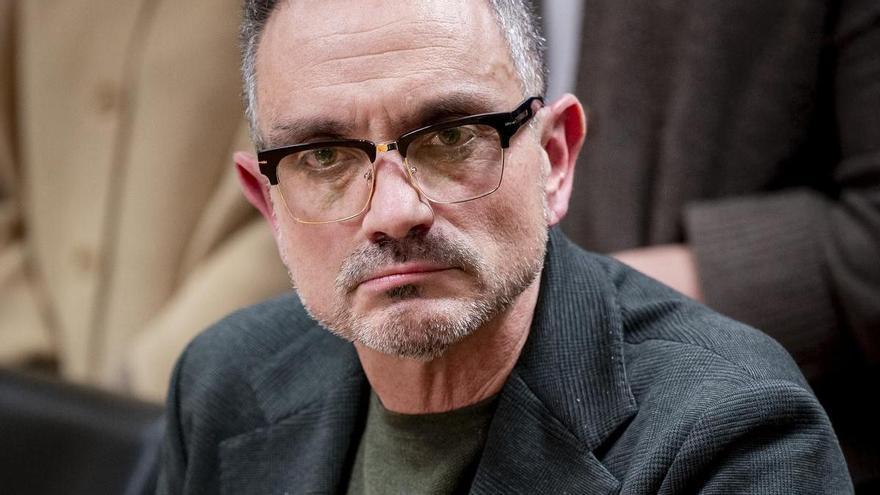 El alcalde de Móstoles amenaza a Sánchez con acciones legales por la “absoluta deshumanización” de su imagen