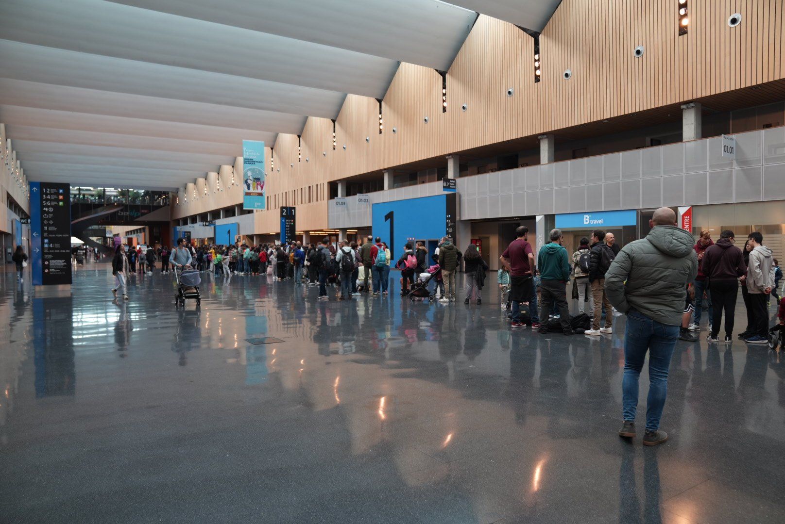 En imágenes: el PIN abre sus puertas en Barakaldo