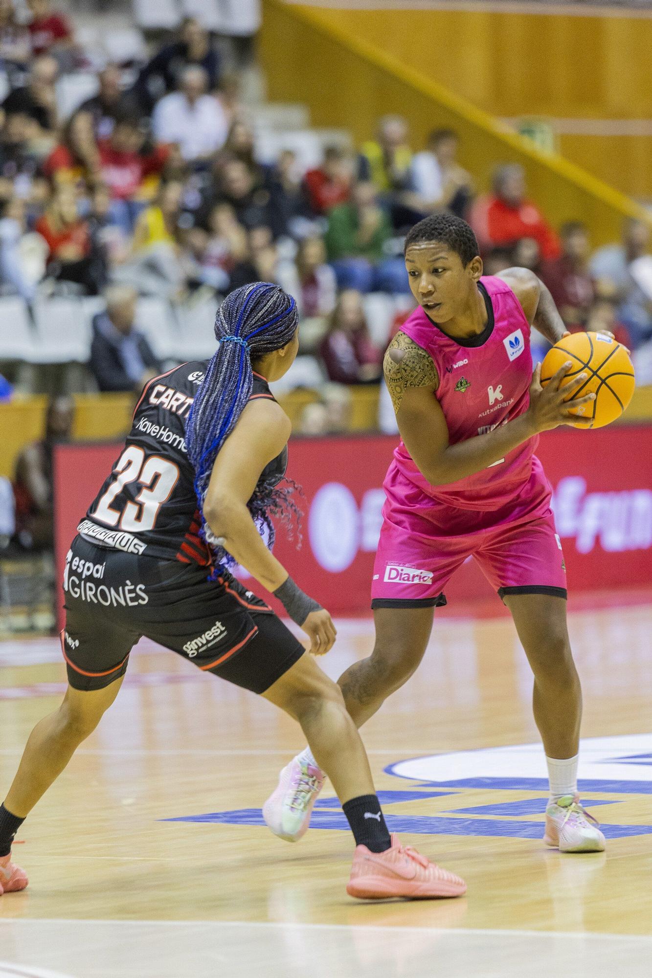 El Araski se estrella en Fontajau (90-49)