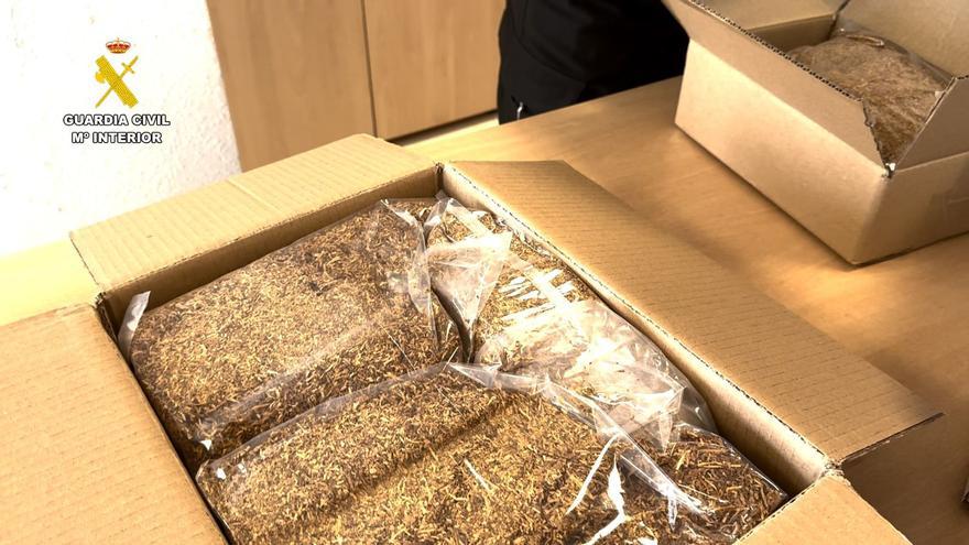 Seis identificados en Bizkaia por contrabando de tabaco a través de una empresa de paquetería