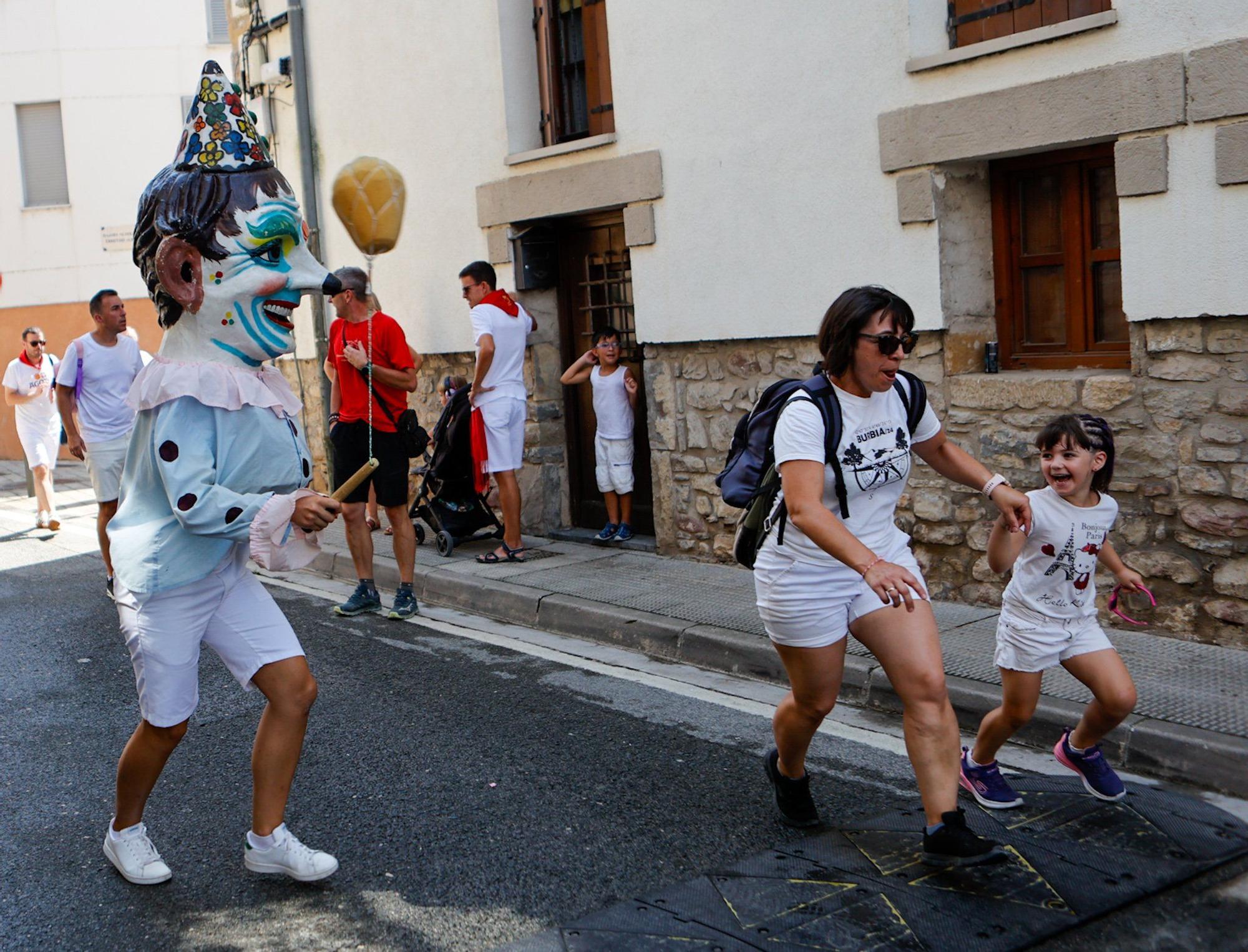 Fotos del Día de la Infancia en las fiestas de Aoiz