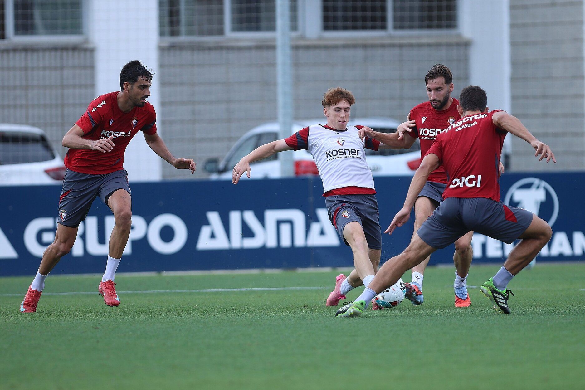 Fotos del entrenamiento de Osasuna (13/08/2025)
