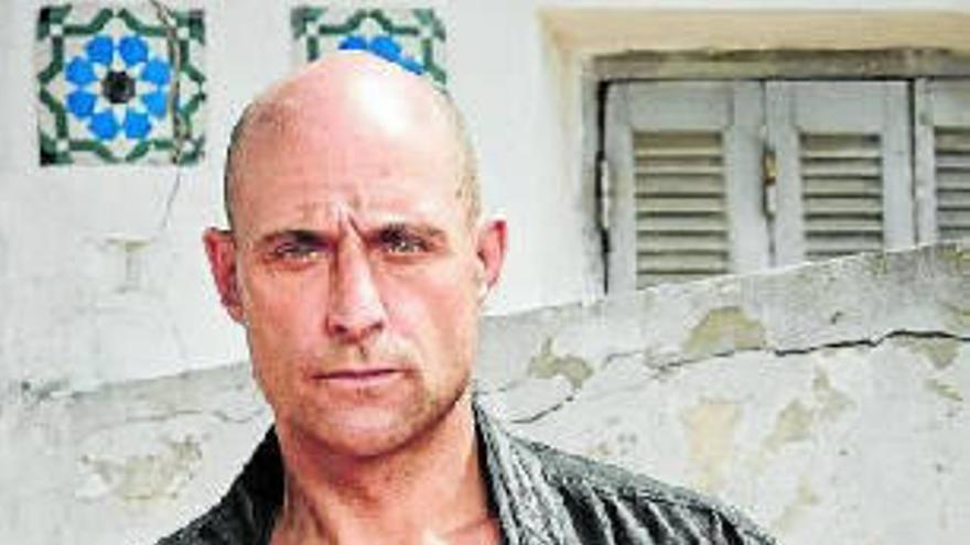 ‘Deep State’: un cóctel lleno  de intriga, pasión, suspense  y mucha adrenalina