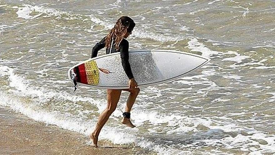 Olas reservadas para mujeres
