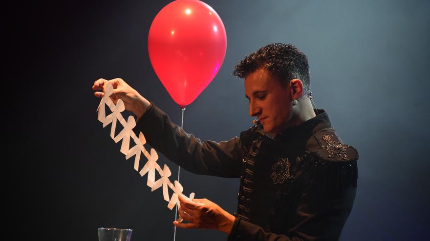 Espectáculo familiar de magia en el Arriaga con Mag Lari