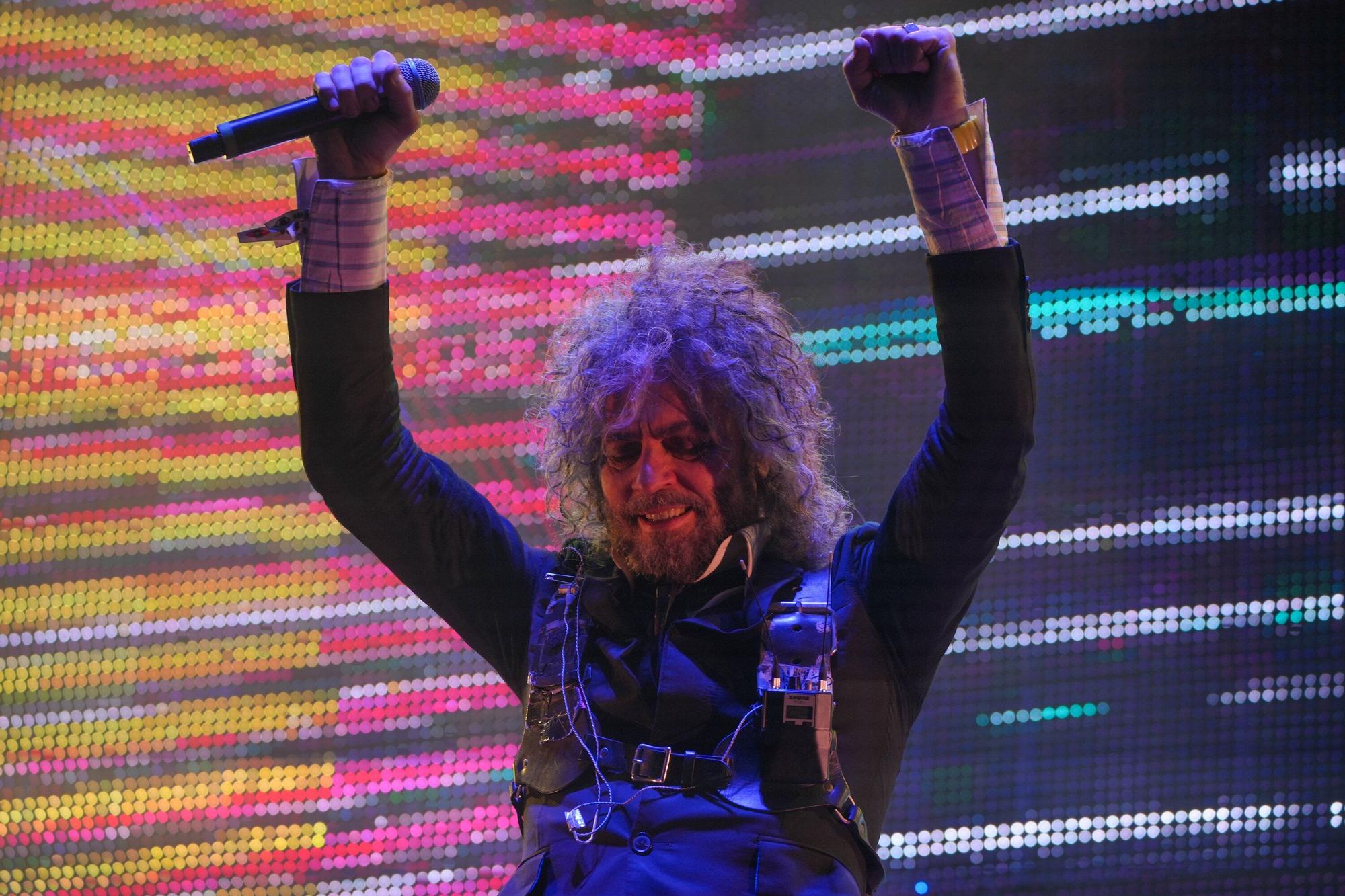 En imágenes: así están siendo los conciertos de este sábado del Azkena Rock Festival