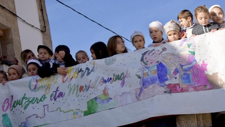 Olentzero y Mari Domingi visitarán Azagra por primera vez