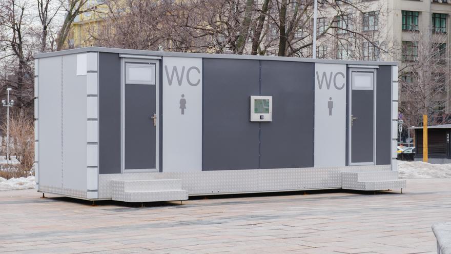 Se queda encerrado en un baño de Vic, pide ayuda y lo detienen porque lo buscaba la Ertzaintza